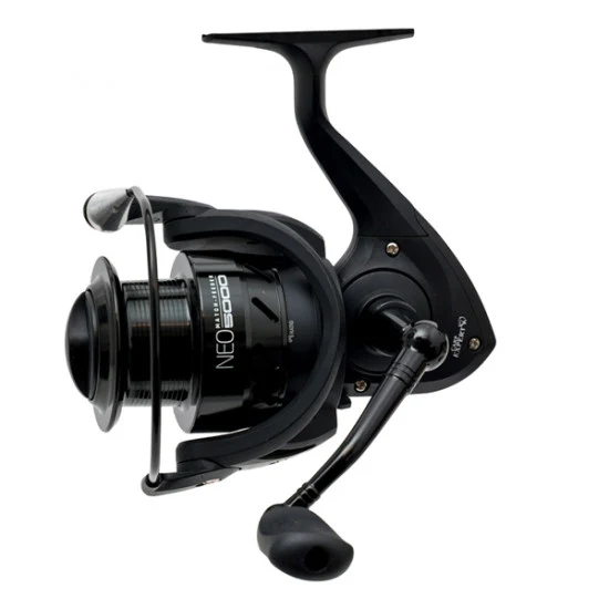 Carp Expert Neo Match Feeder 5000 Carp Expert Neo Match Feeder 5000 masinica za feeder ribolov velicine 50. Plitka aluminijumska spulna sa free runner slobodnom kocnicom. Prenos 5,5:1
