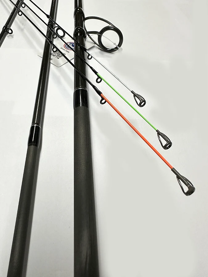 Feeder štap Respect 3.9m 90 Fil Fishing Feeder štap Respect 3.6m do 90gr tezine bacanja je savrsen feeder stap za pecanje na rekama sa srednjim tokom kao i na jezerima sa nesto tezim hranilicama