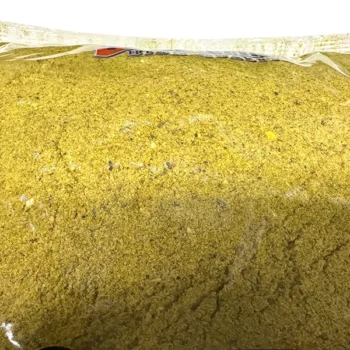 Carassio Tubertini je prihrana žute boje napravljena da privučite šarane, karaše i babuške Savršenu za kanale mirne ili srednje brze vode. Pakovanje 3kg